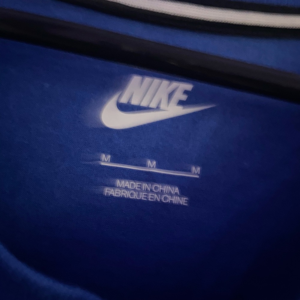 Long sleeve Nike blue